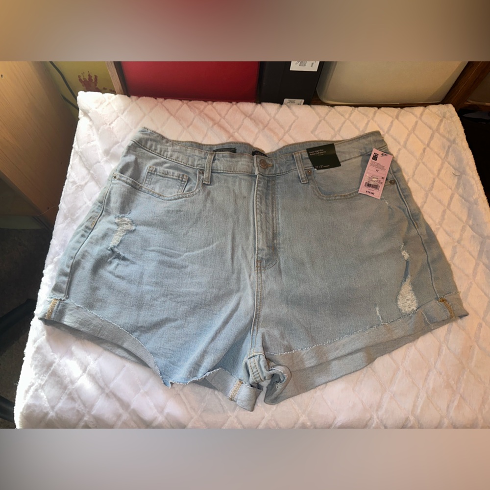 WILD FABLE NWT JEAN SHORTS